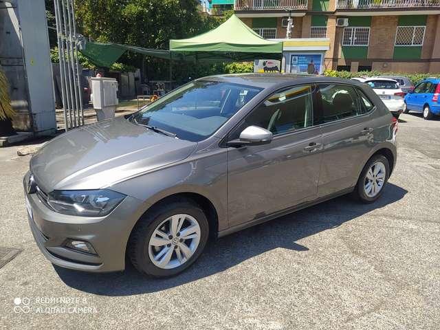 Volkswagen Polo Polo VI 2017 5p 1.0 tgi Highline 90cv my19