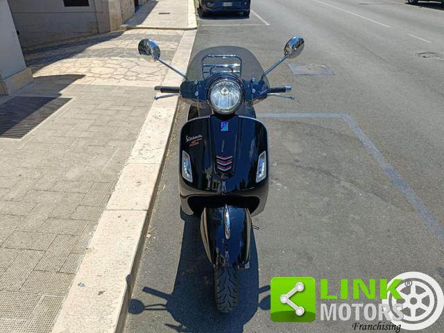 PIAGGIO Vespa GTS 300 Super ABS