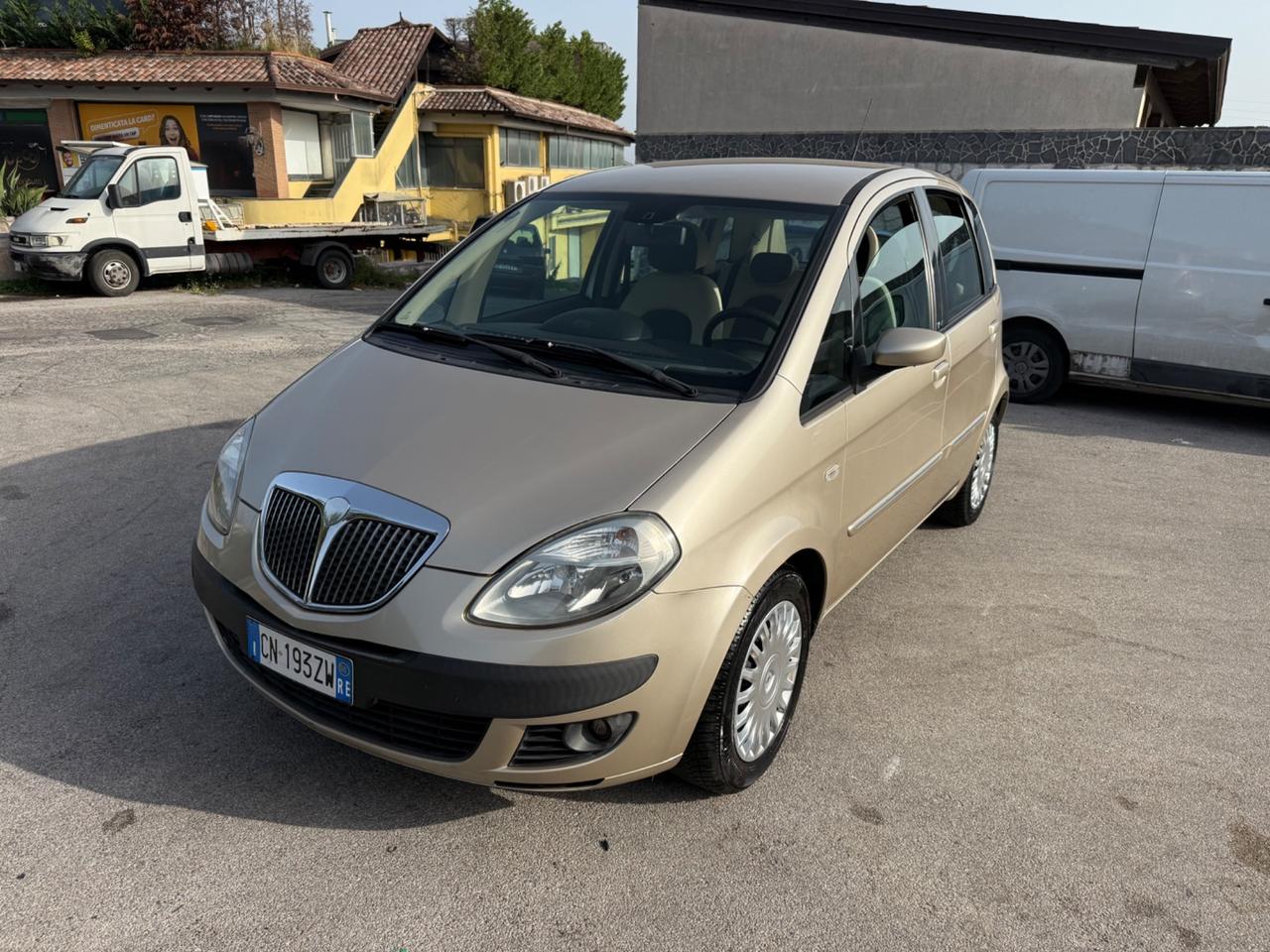 Lancia MUSA 1.4 16V Oro
