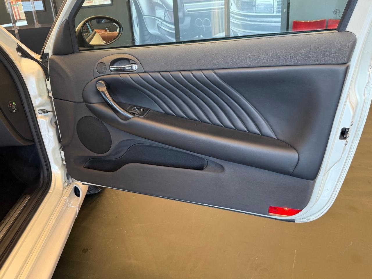 Alfa Romeo 147 3.2i V6 24V cat Selespeed 3 porte GTA