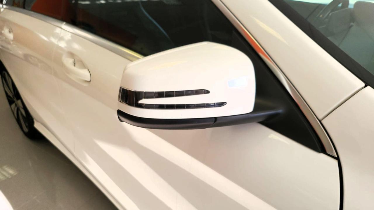 MERCEDES-BENZ CLA 200 d S.W. Automatic Sport