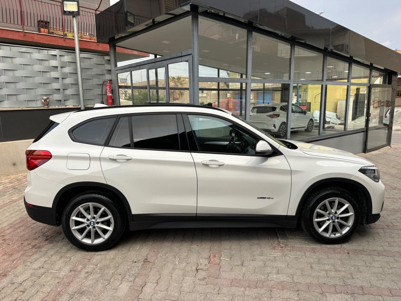 Bmw X1 sDrive18d Advantage Automatico Tetto 2016