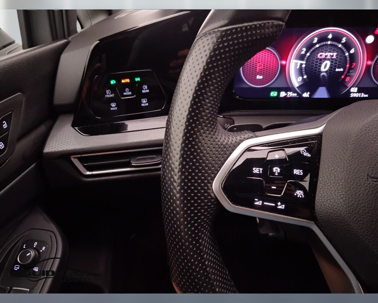 VOLKSWAGEN Golf VIII 2020 - Golf 2.0 tsi GTI 245cv dsg