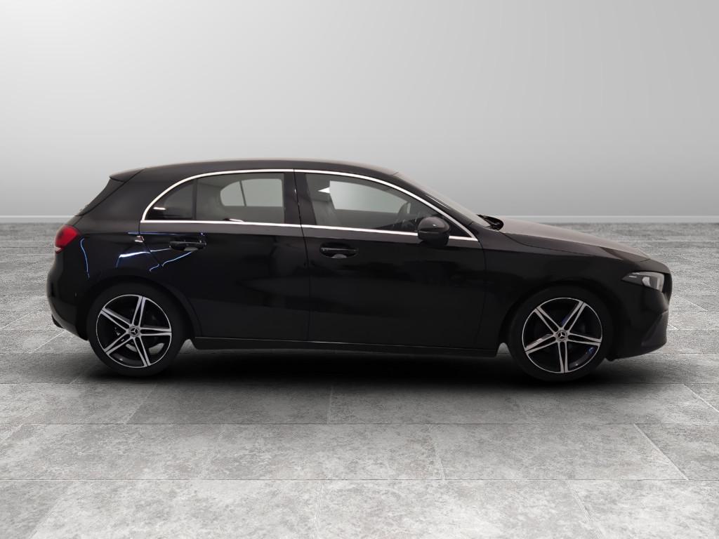 Mercedes-Benz Classe A - W177 2018 - A 180 d Sport Extra auto