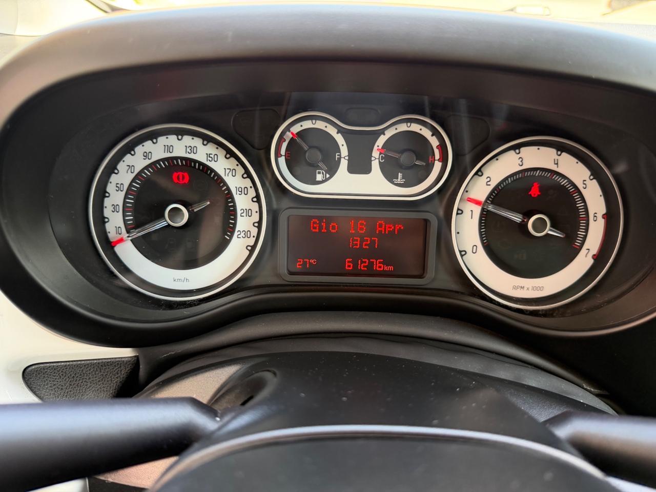Fiat 500L 1.4 95 CV NEOPATENTATI