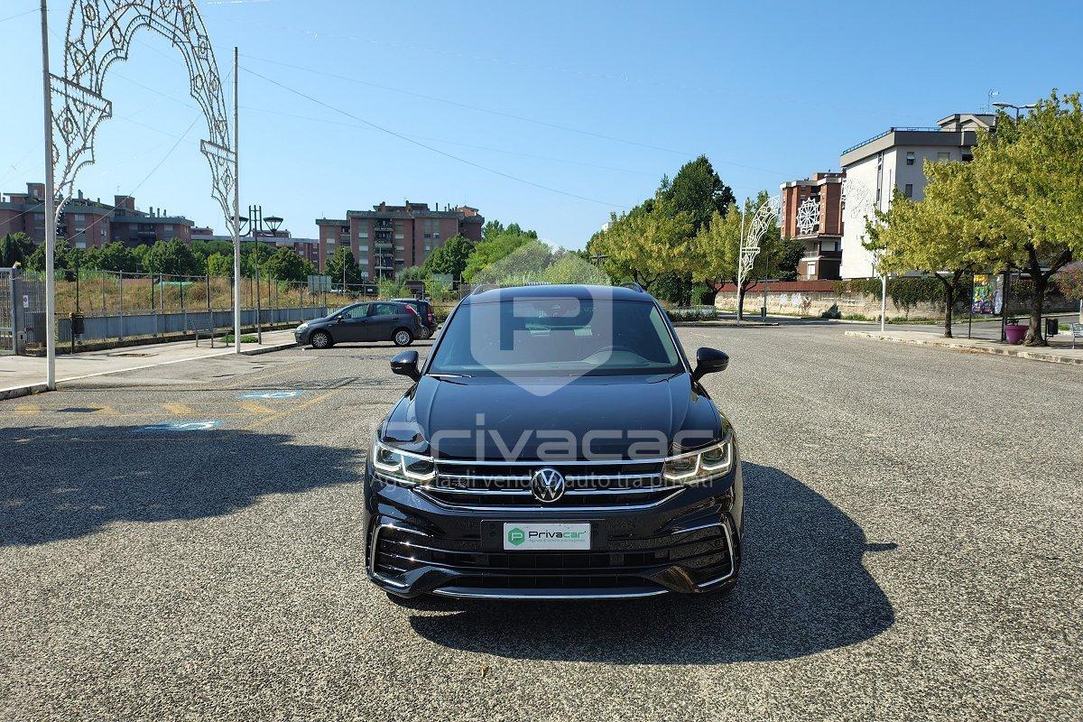 VOLKSWAGEN Tiguan 2.0 TDI 150 CV SCR DSG R-Line