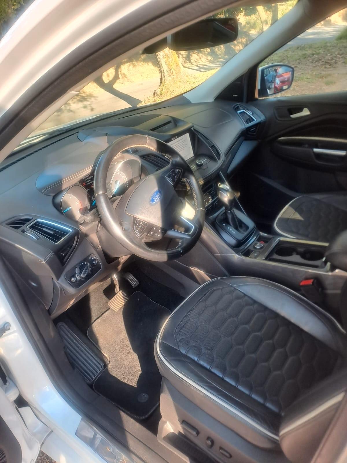 Ford Kuga Vignale 2.0 TDCI 180 CV S&S 4WD
