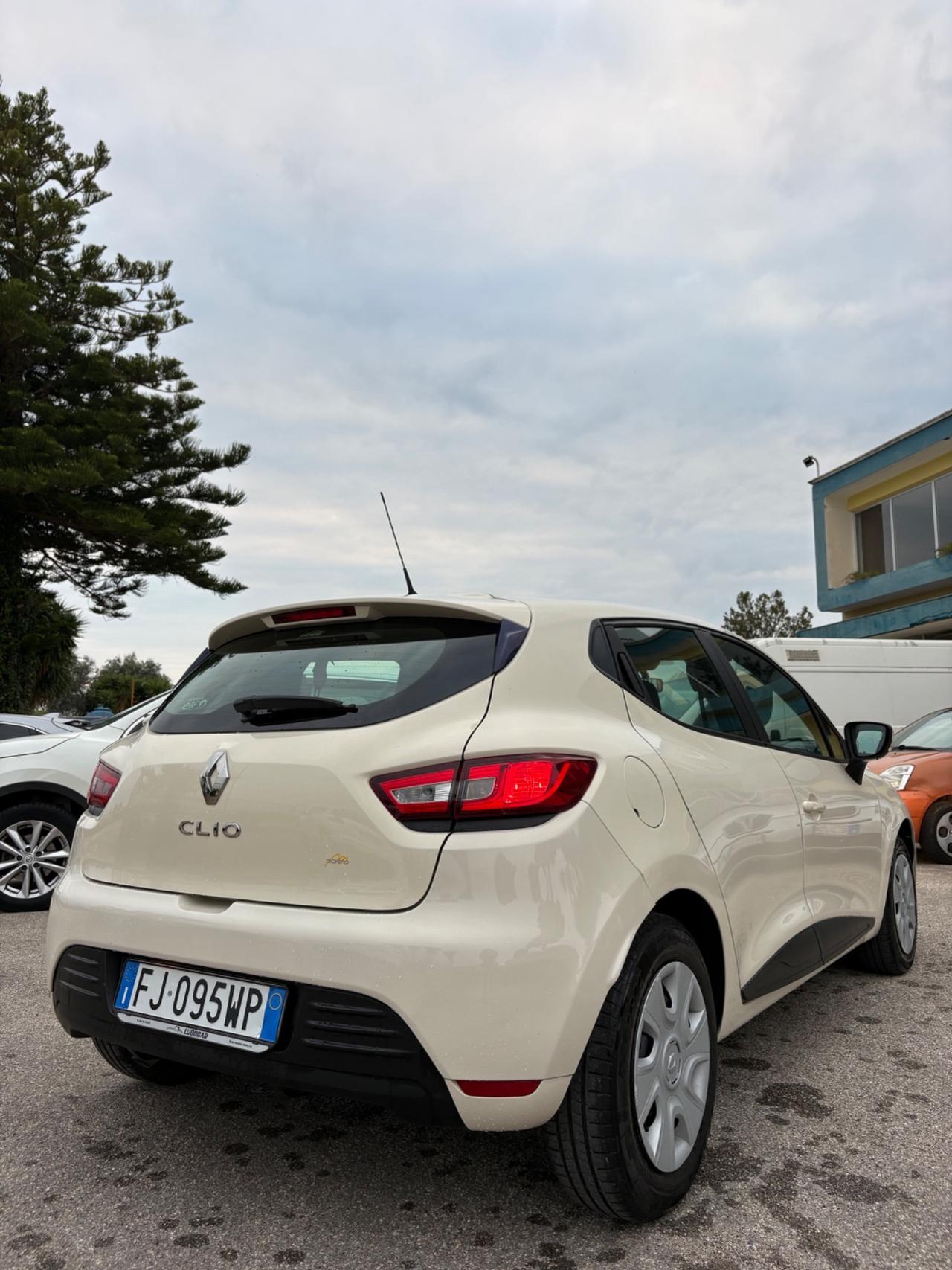 Renault Clio dCi 8V 75 CV Start&Stop 5 porte Energy Intens