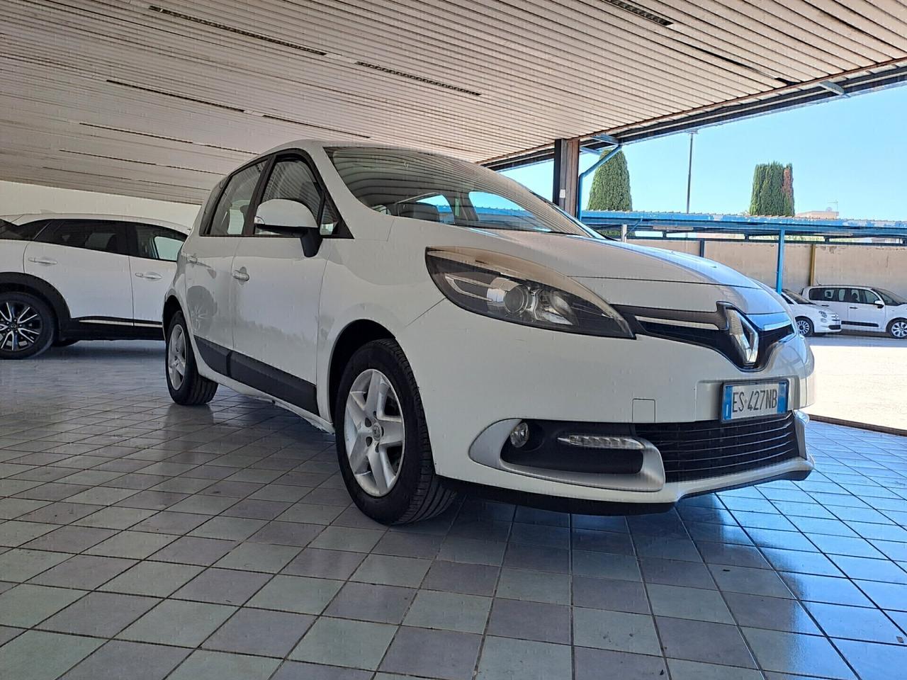Renault Scénic XMod 1.5 dCi AUTOCARRO N1
