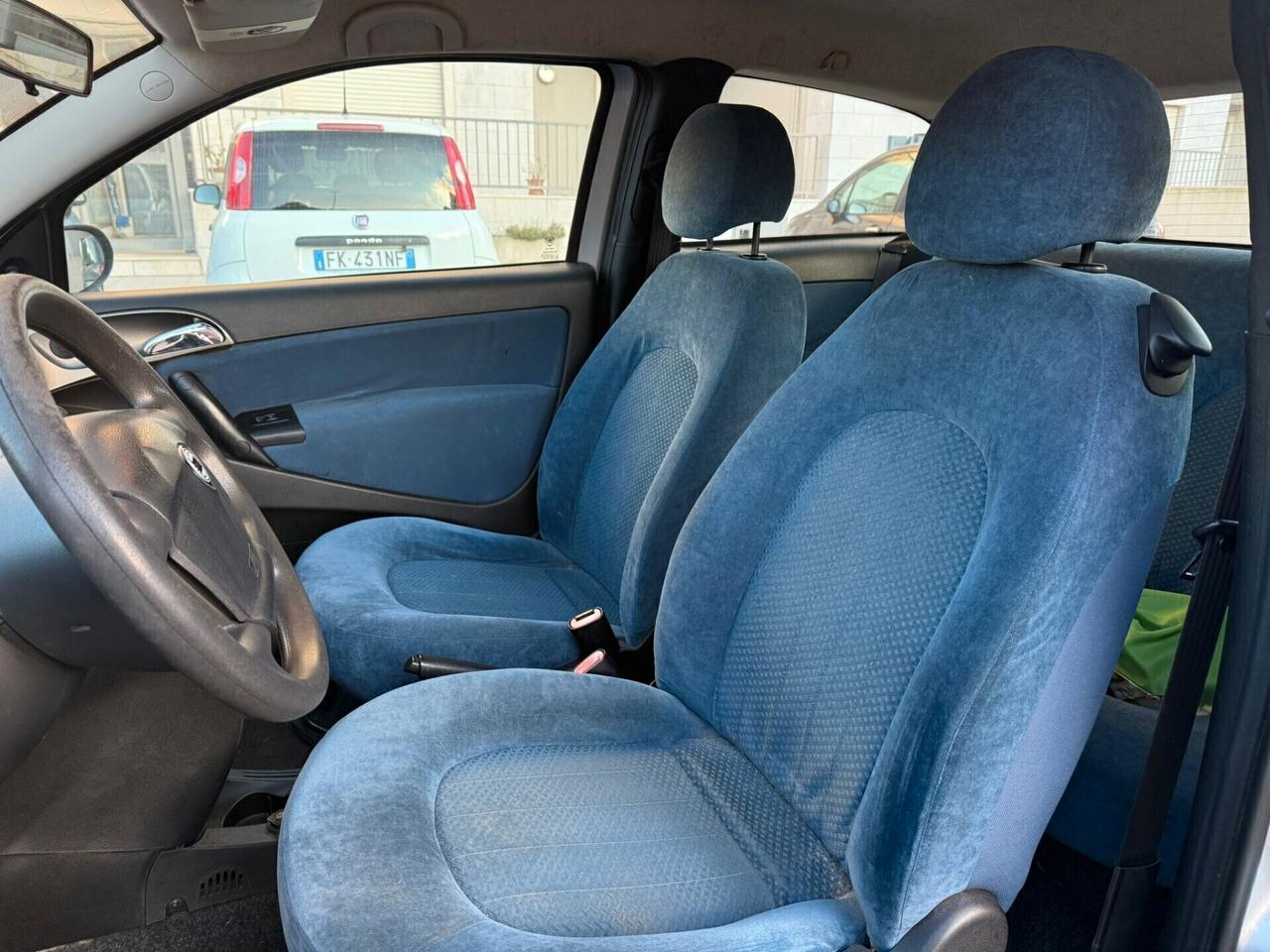 Lancia Ypsilon 1.3 MJT 69 CV Oro Giallo