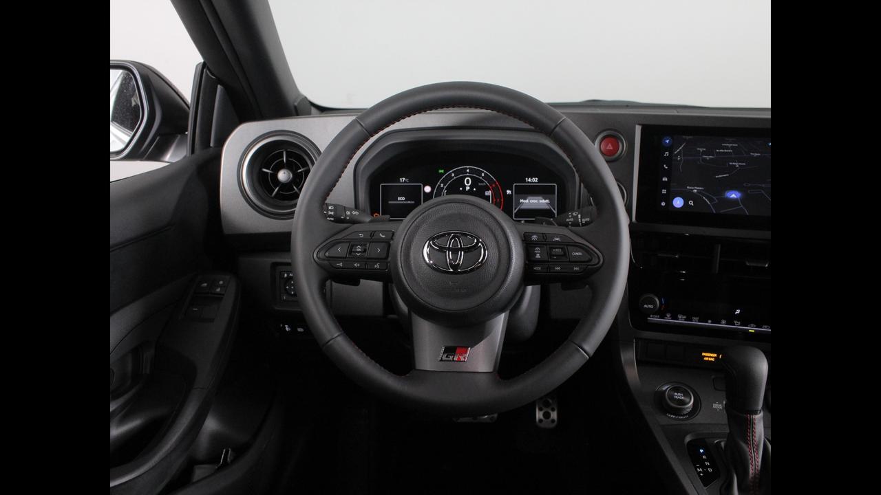 TOYOTA GR Yaris 1.6 AWD Circuit AT MY24