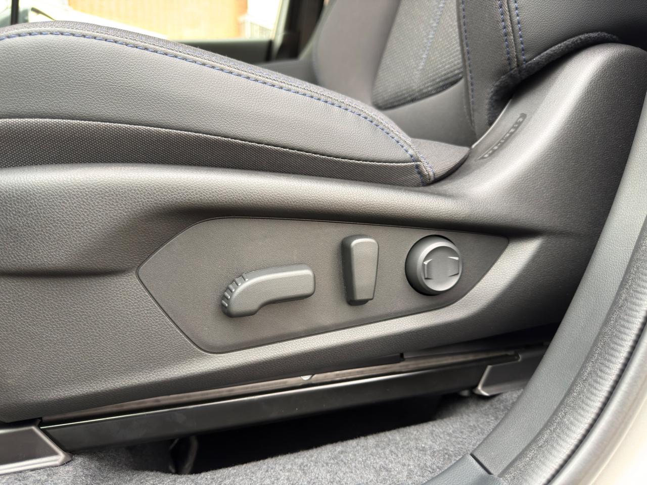 Subaru Forester 2.0 e-Boxer cvt