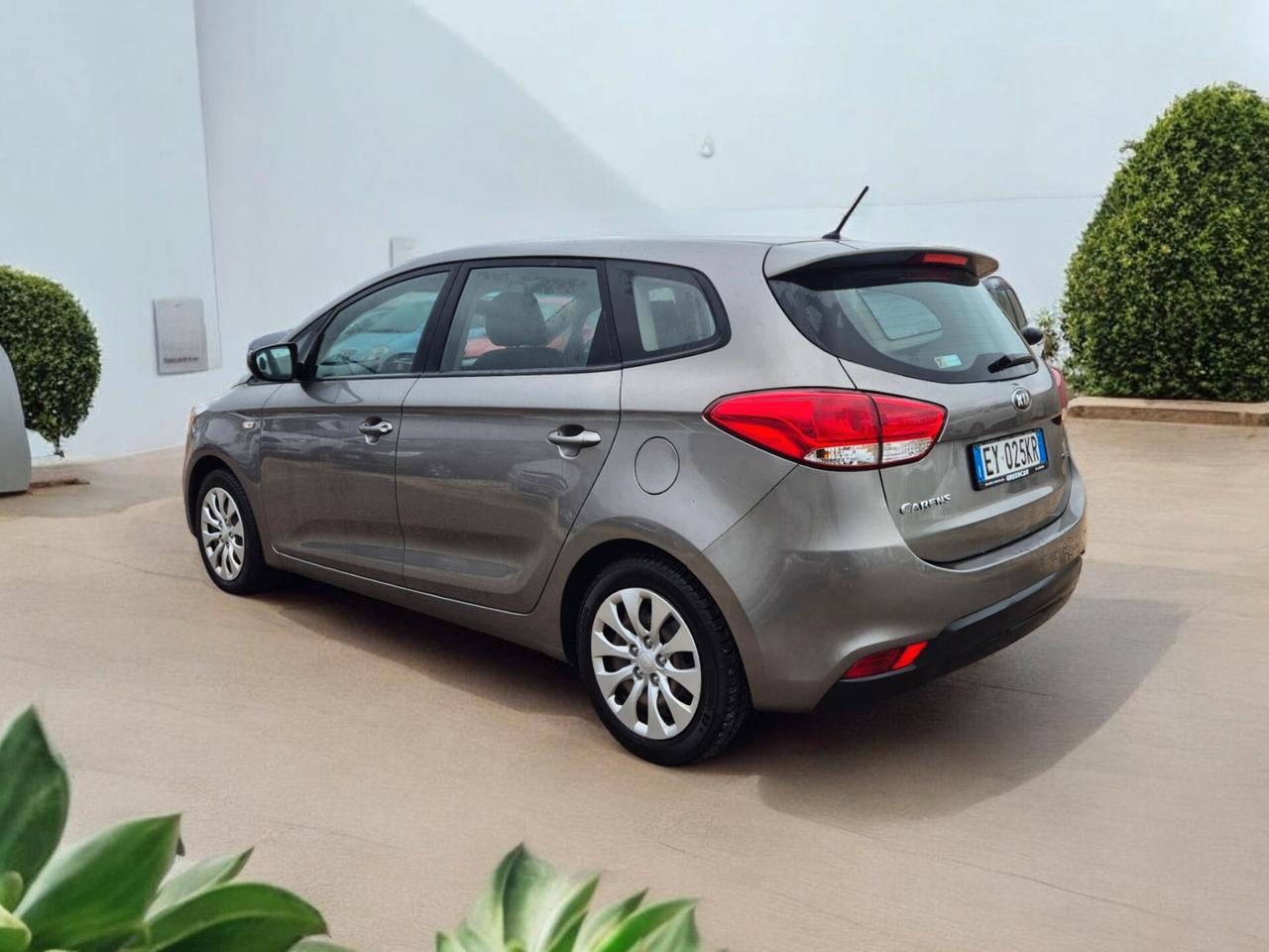 Kia Carens 1.7 CRDi 115 CV Cool PARI AL NUOVO