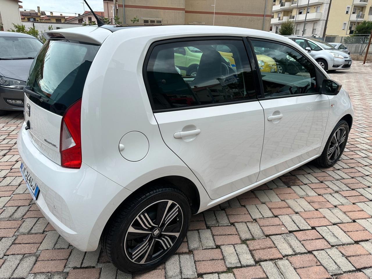 Seat Mii 1.0 68 CV 5 porte by Cosmopolitan Ecofuel