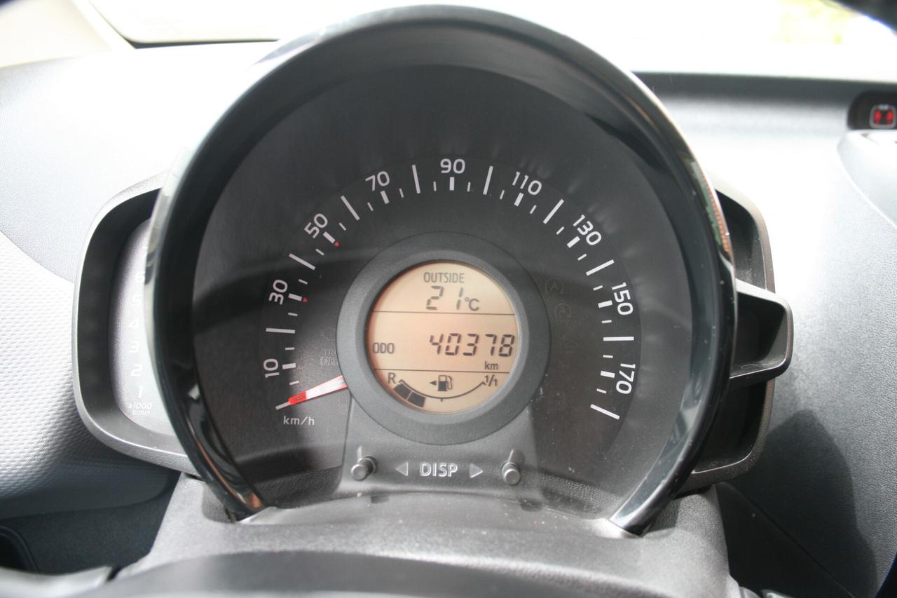 Peugeot 108 VTi 72 S&S 5 porte Allure