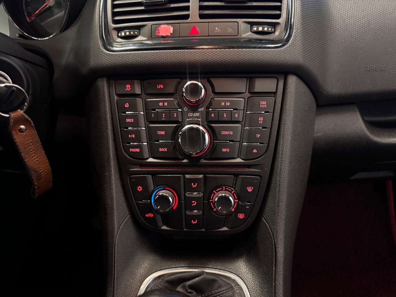 Opel Meriva 1.4 Turbo 120CV GPL Tech Design Edition