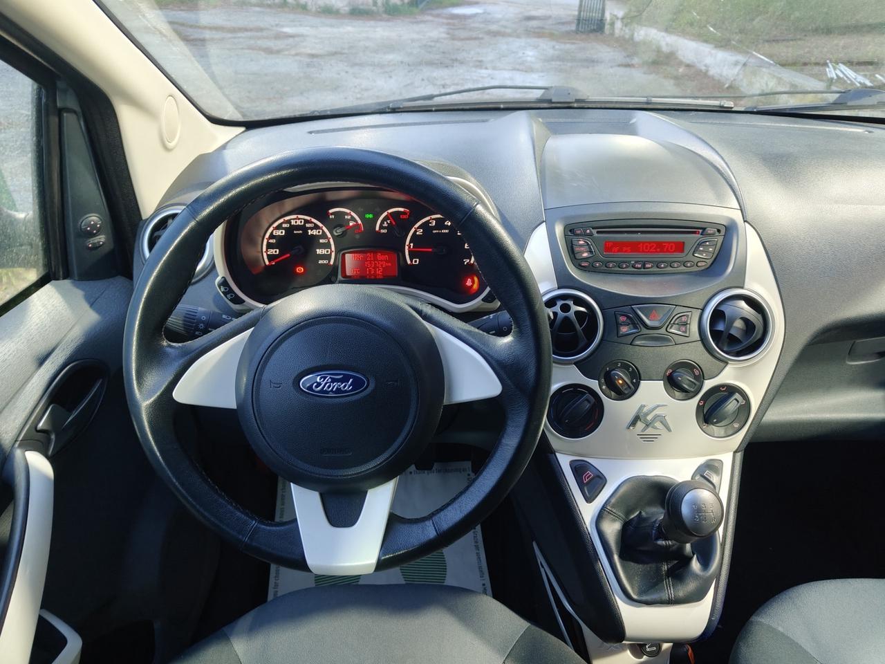 Ford Ka 1.2 8V 69CV Titanium