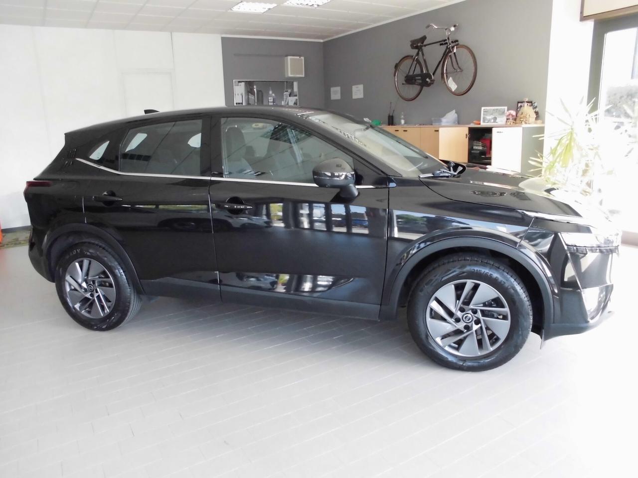 Nissan Qashqai MHEV 140 CV Business