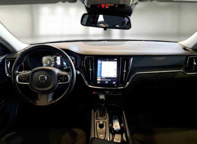 VOLVO V60 D3 Geartronic Momentum Business