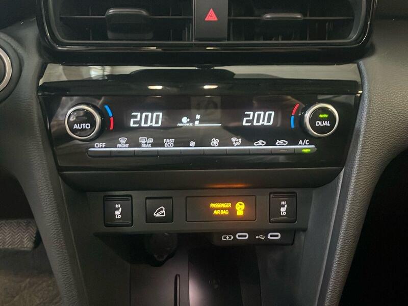 Toyota Yaris Cross 1.5H (130 CV) E-CVT Lounge AWD-i