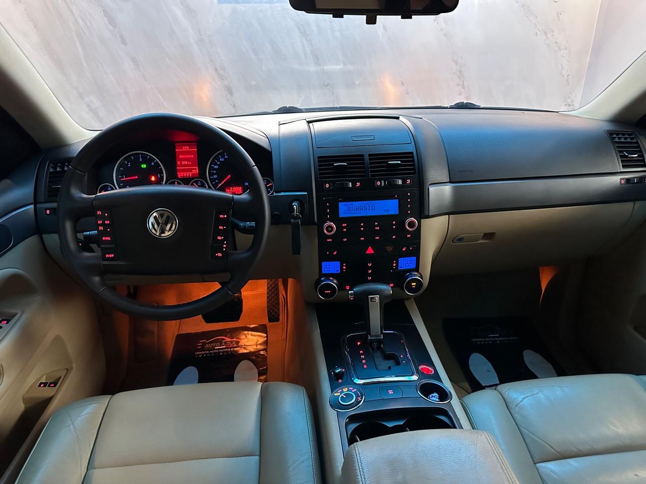 Volkswagen Touareg 3.0 V6 TDI DPF tiptronic Exclusive