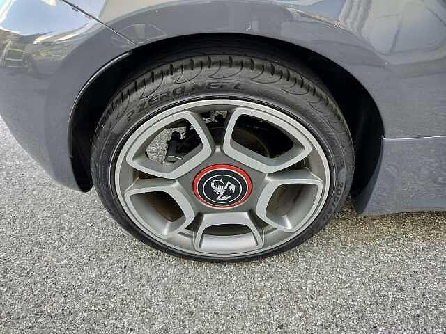 Abarth 595 1.4 Turbo T-Jet 165 CV Turismo
