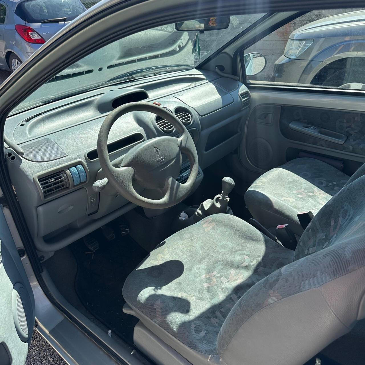 Renault Twingo 1.2i cat Easy Chic
