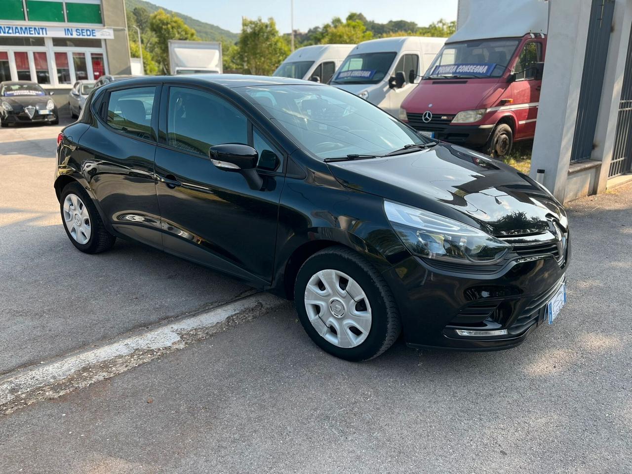 Renault Clio 1.2 75CV 5 porte Life