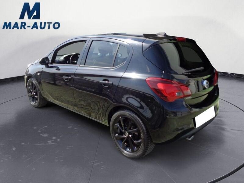 Opel Corsa Corsa 5p 1.2 b-Color