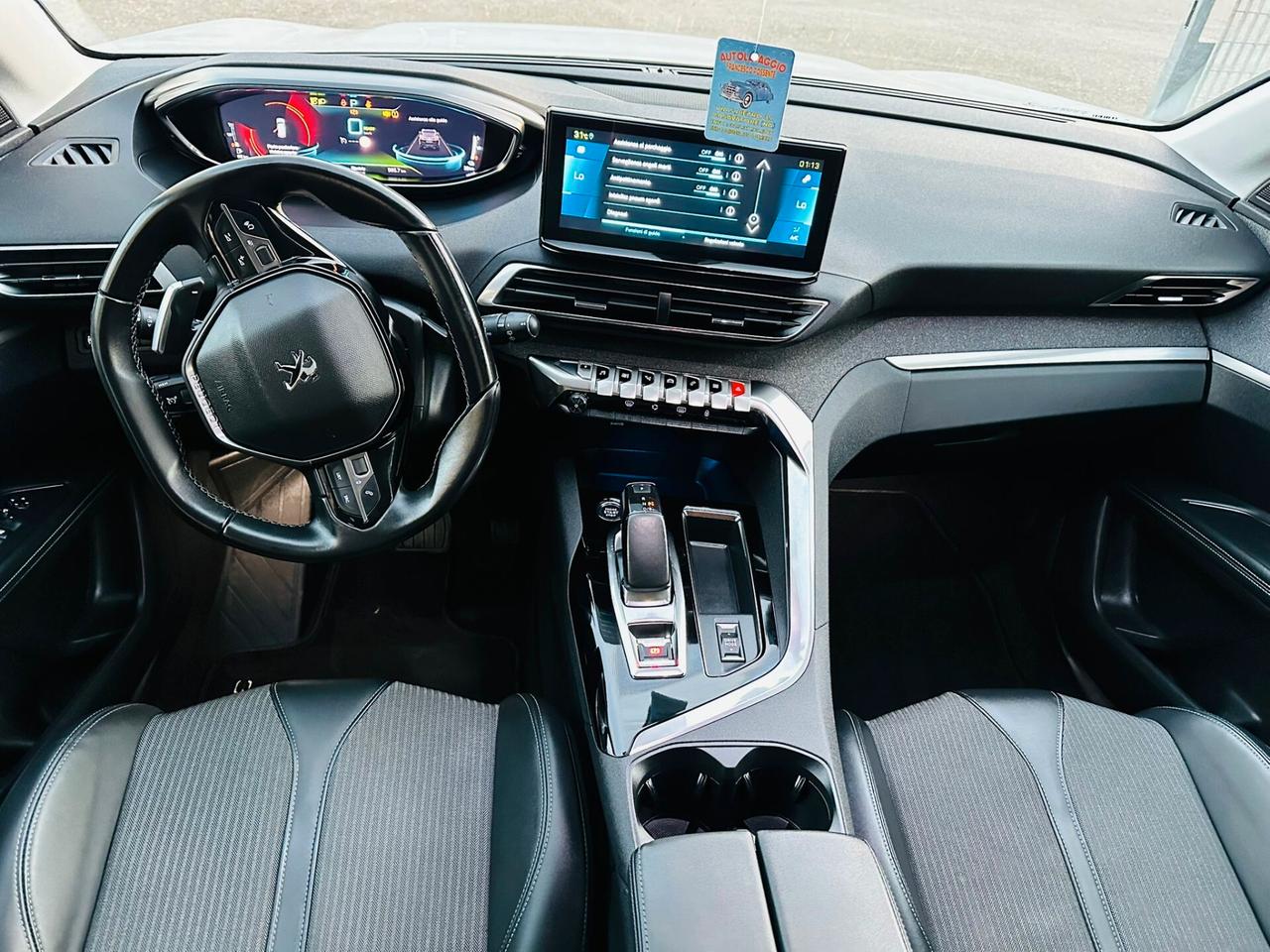 Peugeot 3008 Hybrid4 300 e-EAT8 GT