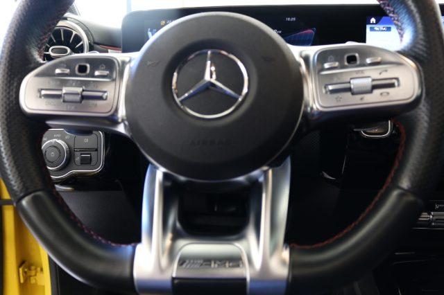 MERCEDES-BENZ A 35 AMG 4Matic