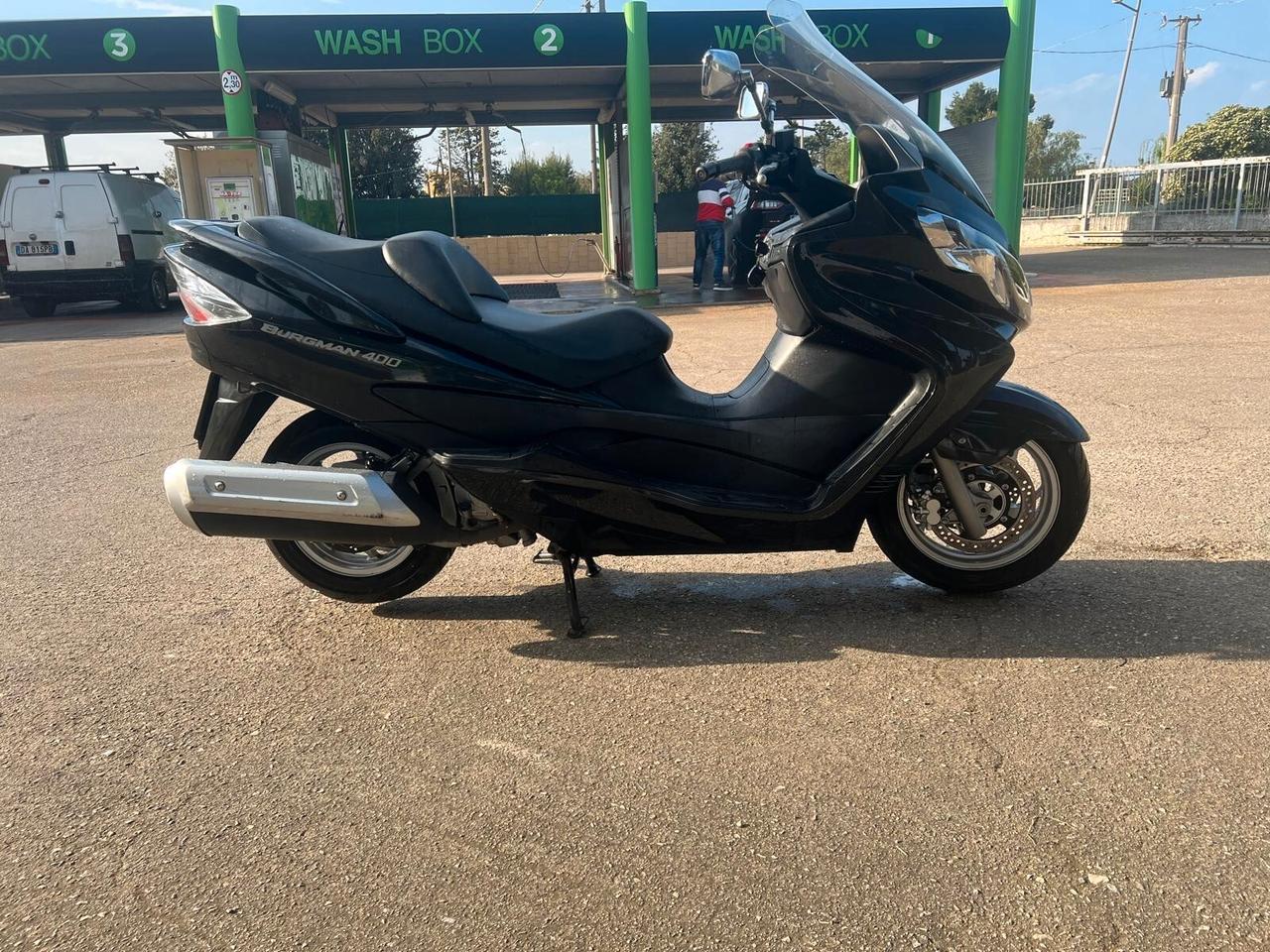 Suzuki Burgman 400