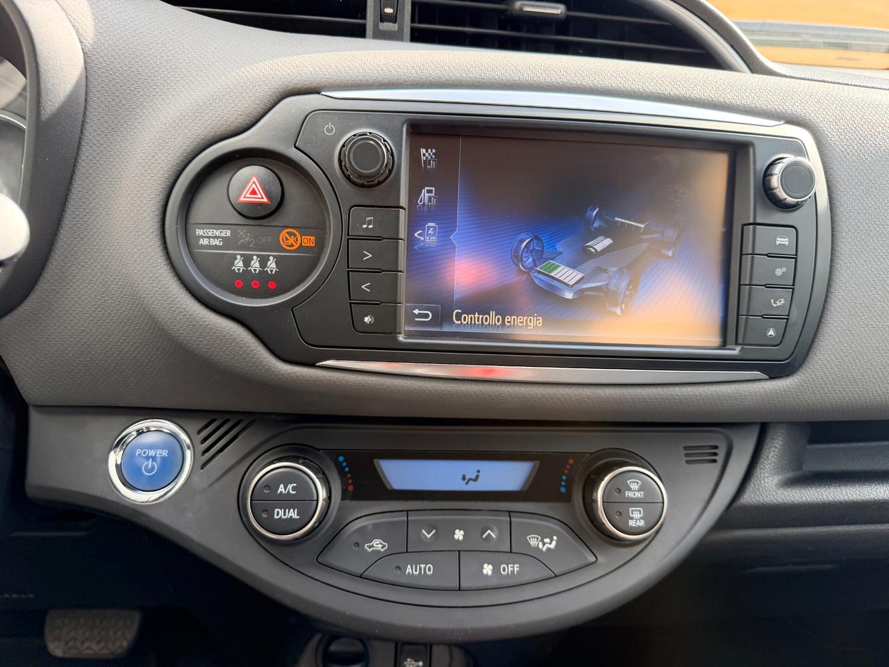 Toyota Yaris 1.5 Hybrid 5 porte Active