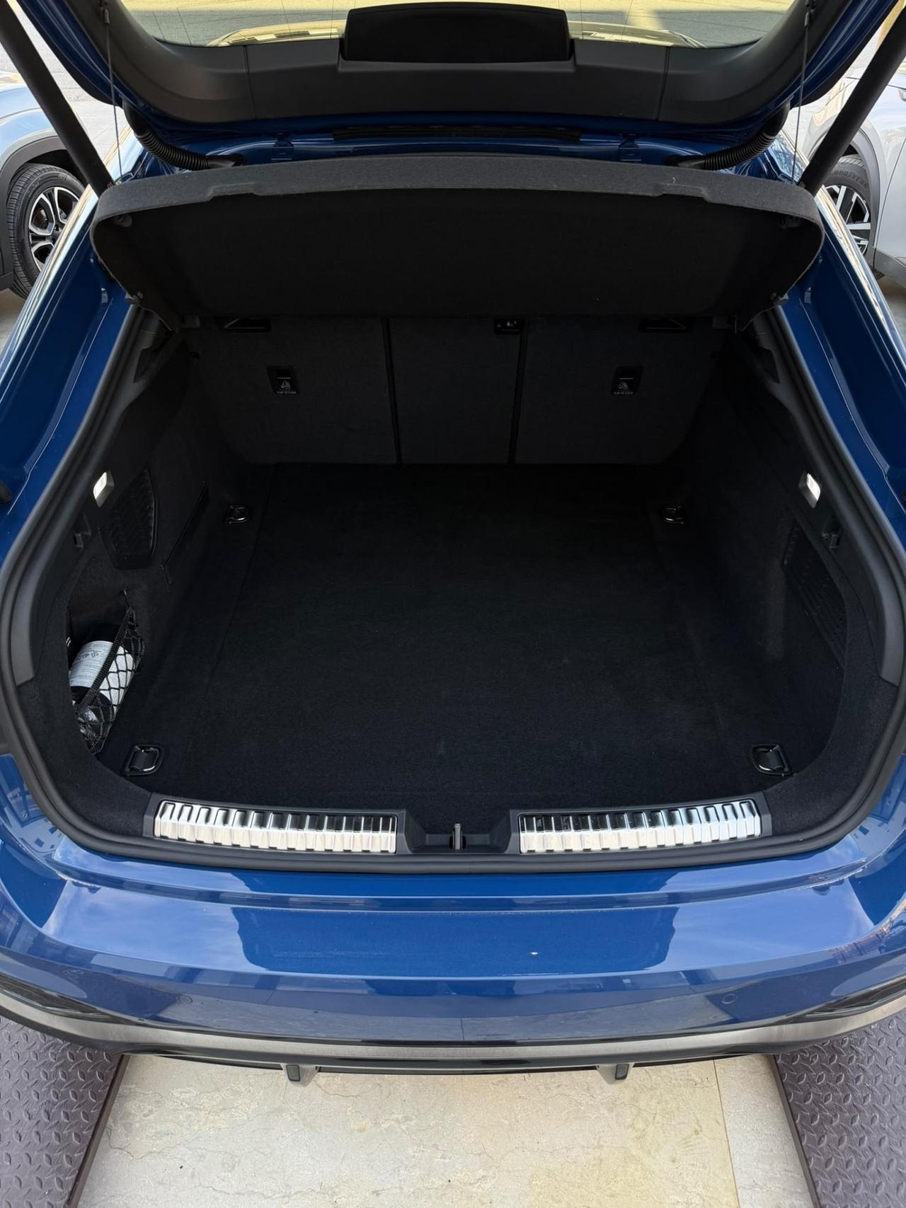 Audi A5 TDI 150 kW mHEV+ S Tronic Quattro Launch Edition one