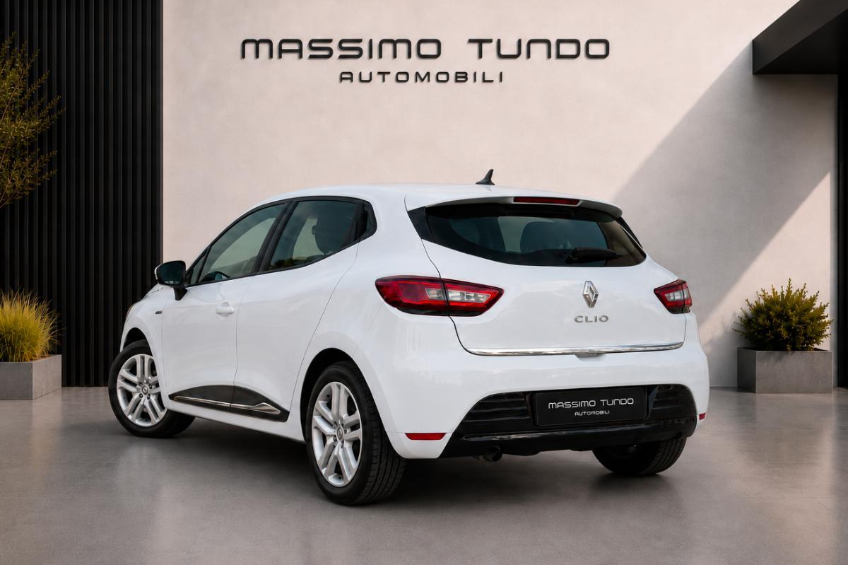 RENAULT Clio 1.2 75 CV 5p. Limited