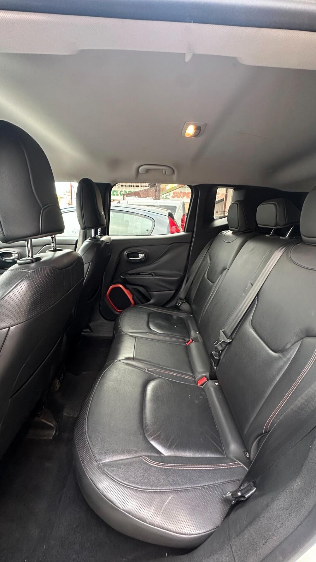 Jeep Renegade 1.6 Mjt 120 CV Opening Edition