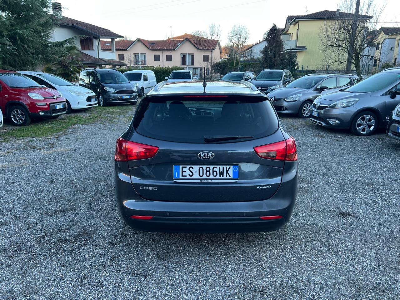 Kia Ceed cee'd 1.4 CVVT SW Cool