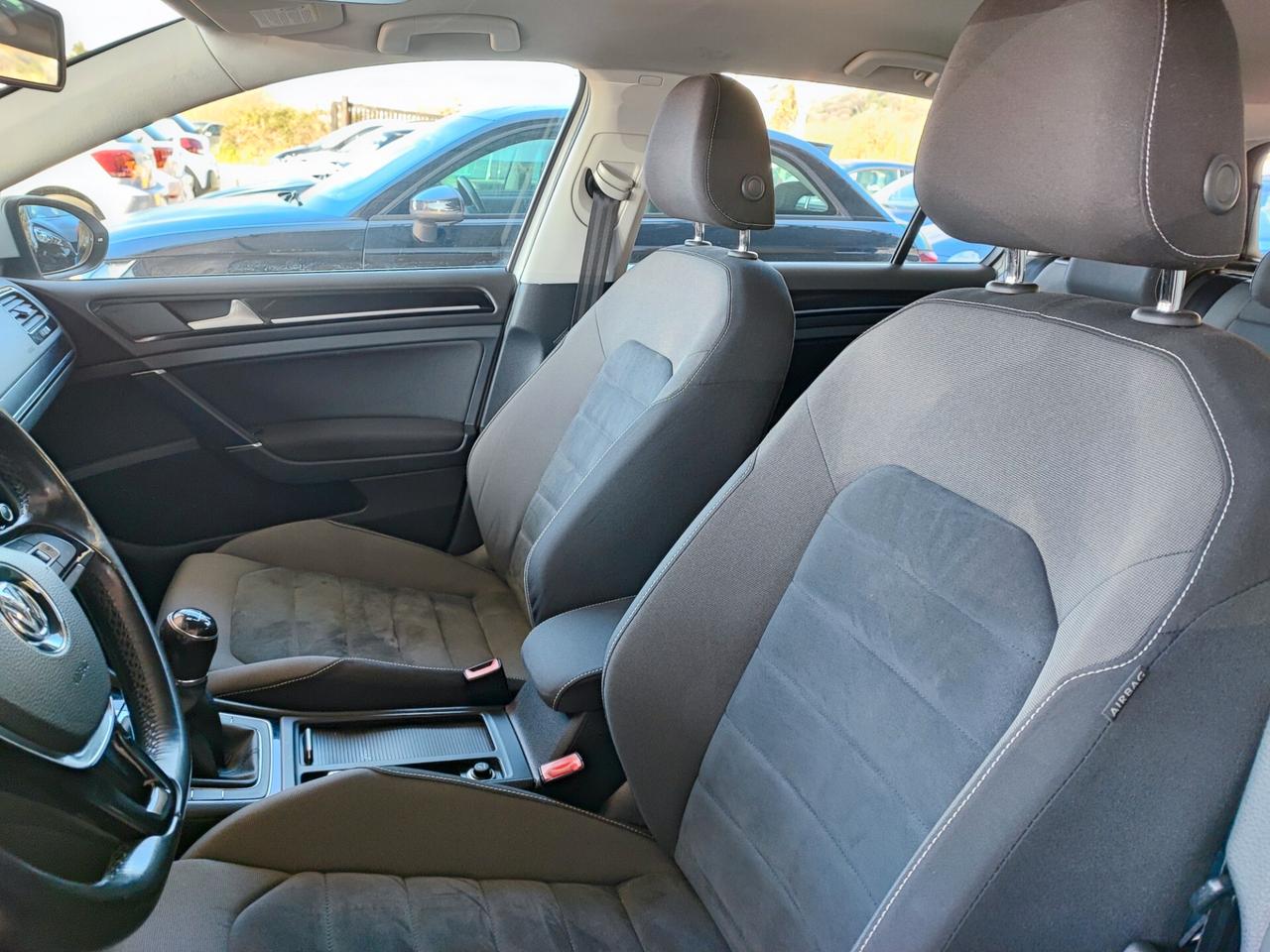 Volkswagen Golf 1.6 TDI 5p. Highline BlueMotion Technology