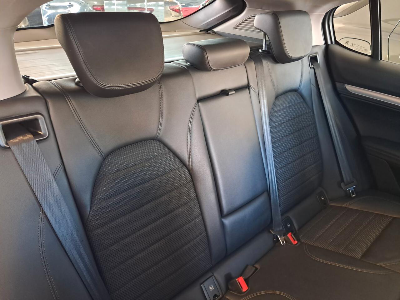 Alfa Romeo Stelvio 2.2 Td 190 cv AT8 Q4 Sprint