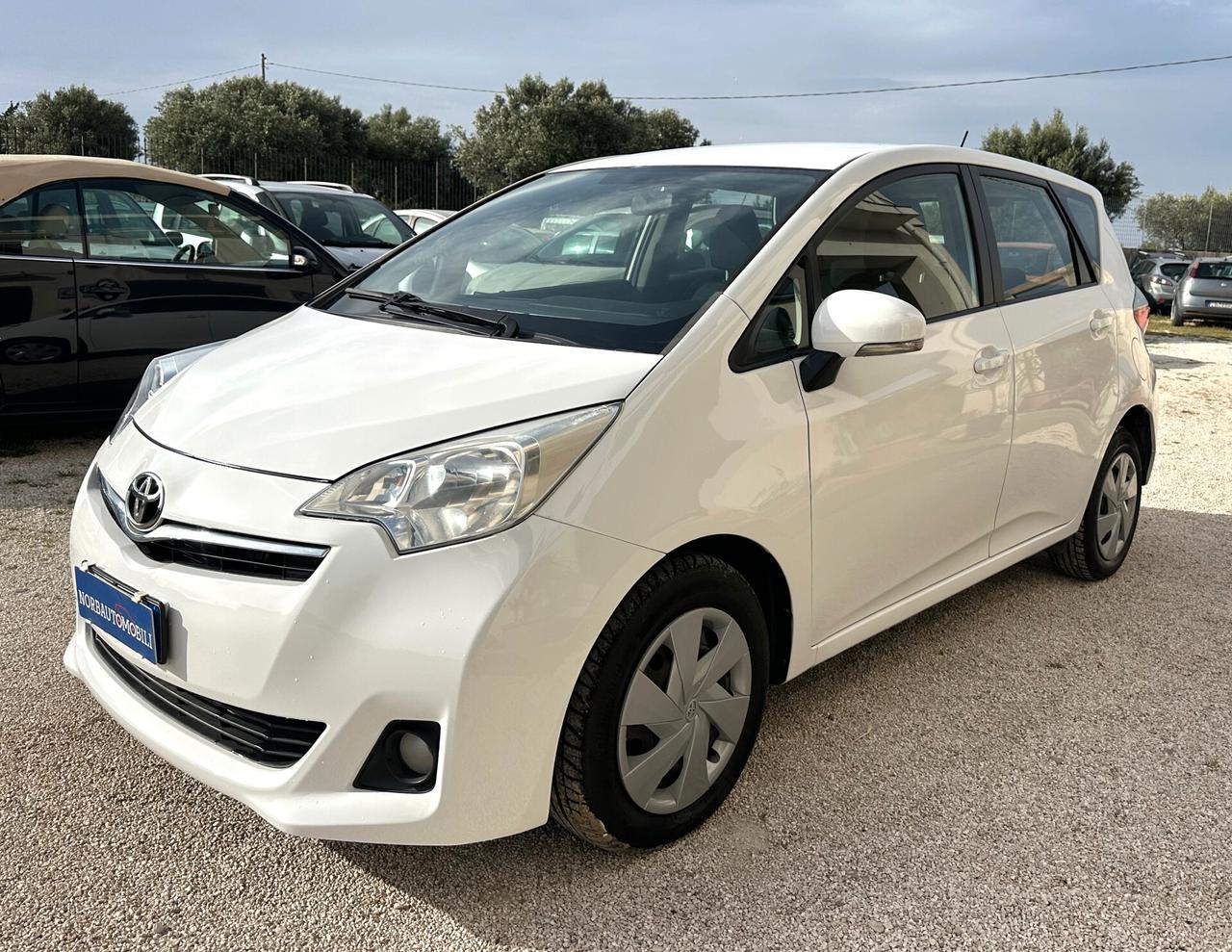 Toyota Yaris Verso-S 1.4D Lounge 2012 Garantita