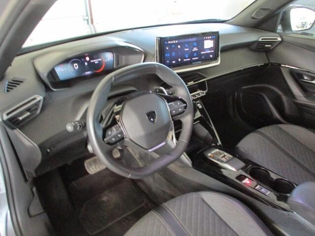 Peugeot 2008 BlueHDi 130 S&S EAT8 Allure
