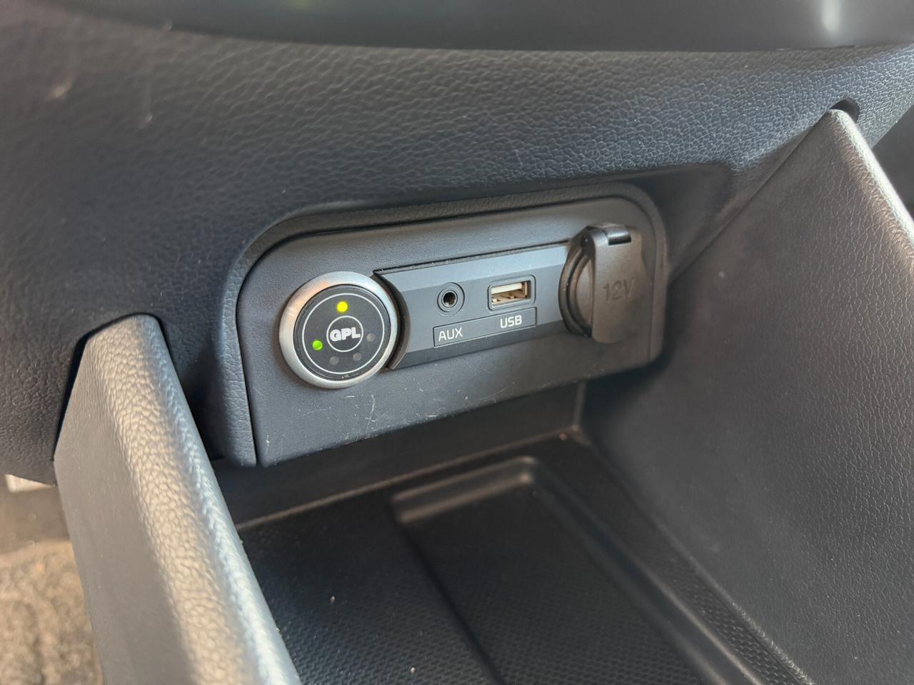 KIA RIO 2016 1.2 BENZINA/GPL CASA MADRE *LEGGI