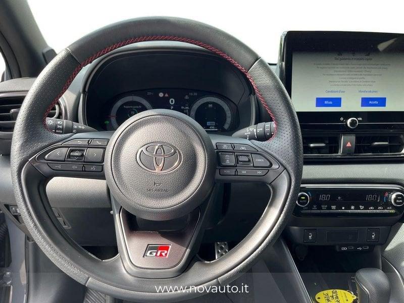 Toyota Yaris Hybrid 130 GR SPORT