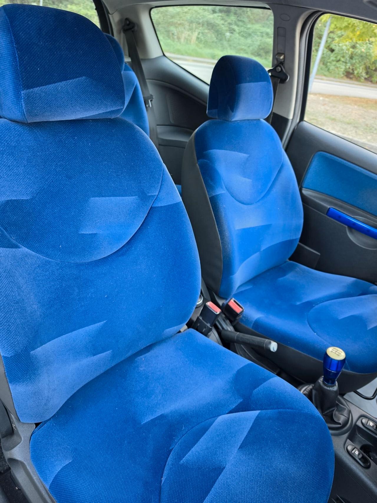 Citroen C2 Exclusive neopatentati