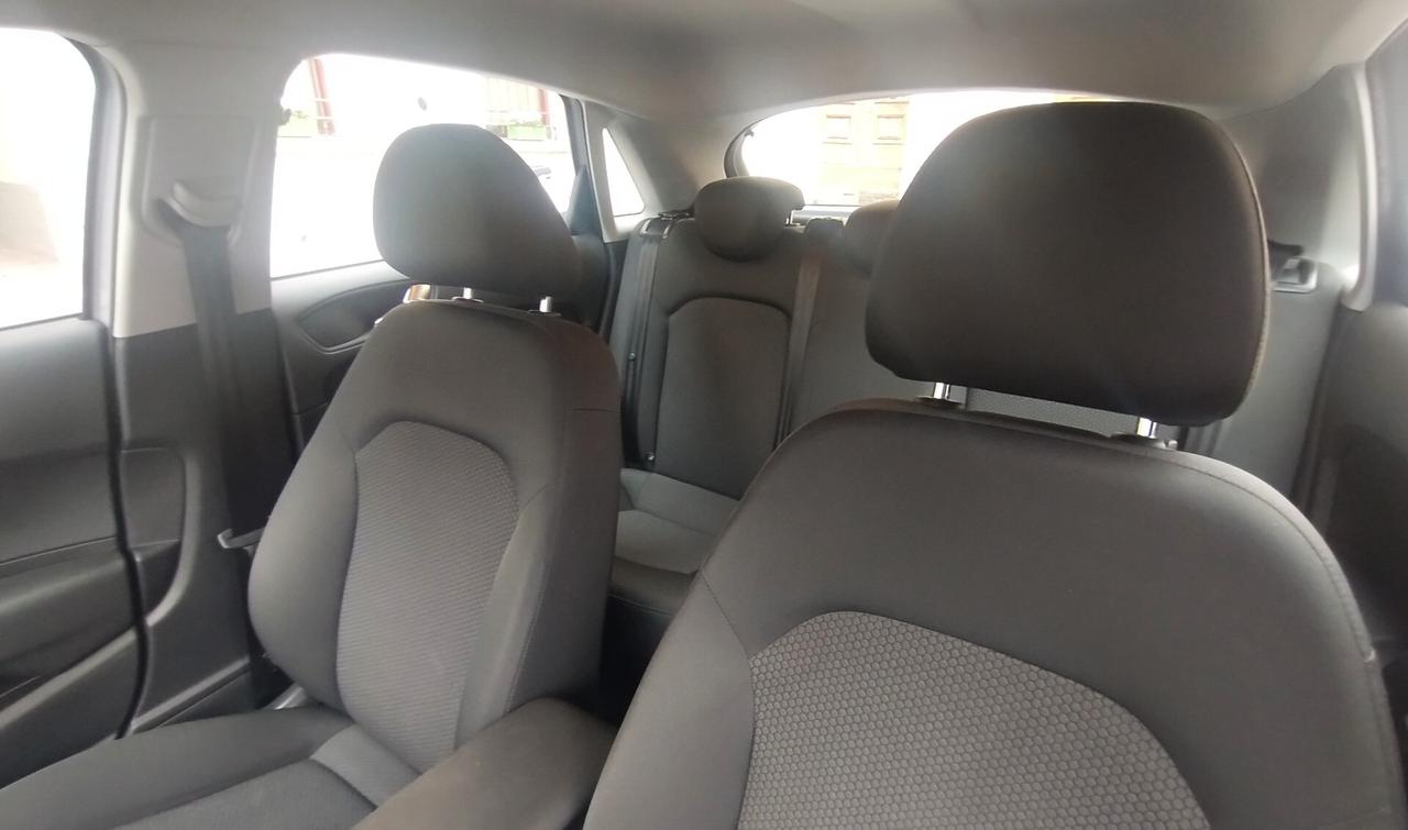 Audi A1 SPB 1.6 TDI S line edition