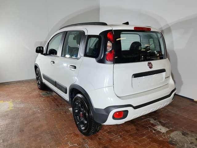 Fiat Panda 1.0 Hybrid 70cv Cross+Clima Auto 36 Rate da 177,95