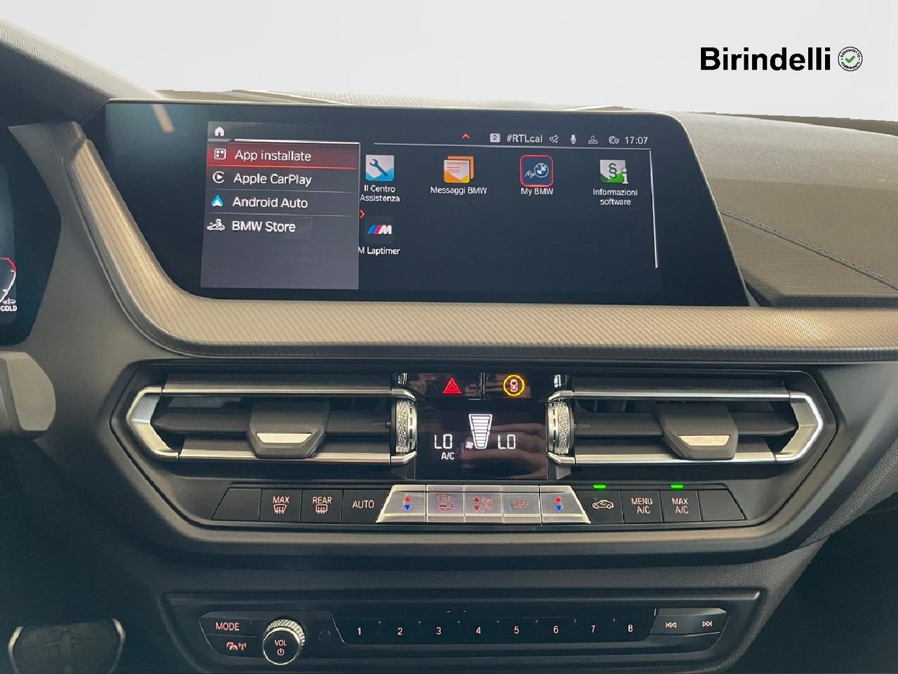 BMW Serie 1 (F40) - M 135i xDrive