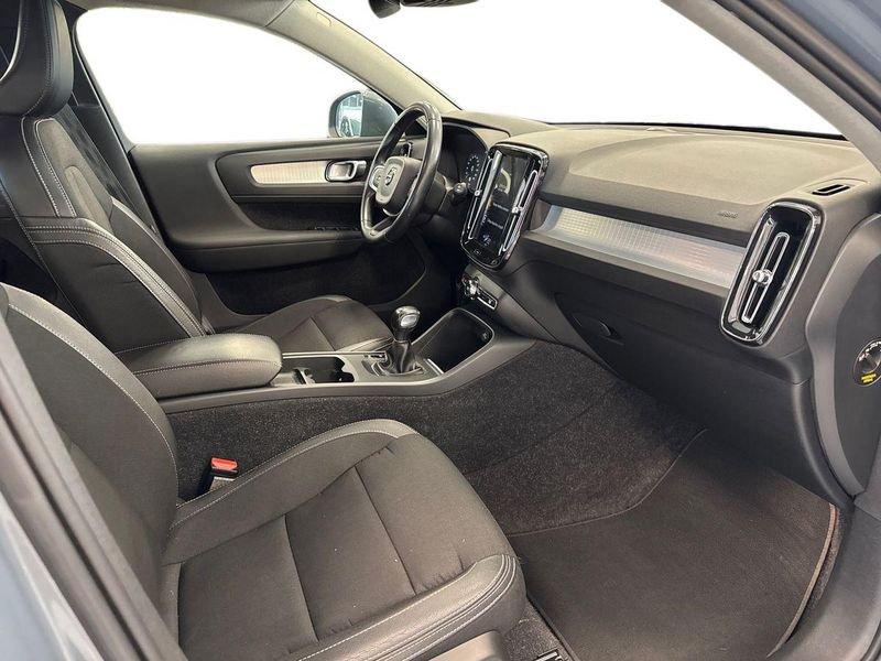 Volvo XC40 T3 Momentum