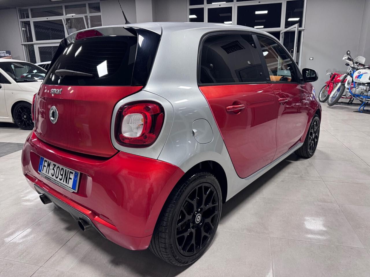 SMART FOR FOUR 900 TURBO BENZ AUTOMATICA BRABUS
