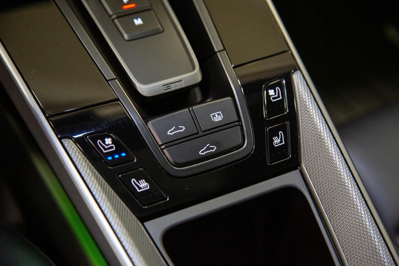 Porsche 911 Carrera IVA, APPROVED